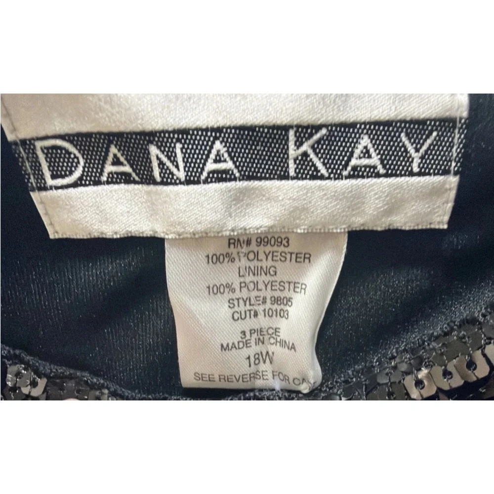 Donna Kay Black Sleeveless Sequin Accent Trim Evening Camisole Top Plus size 18W - Picture 4 of 8